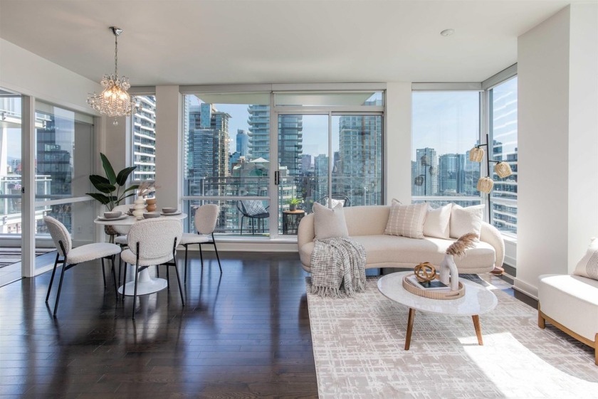 Compelling City Residence at acclaimed Pomaria. Welcome to the - Beach Condo for sale in Vancouver,  on Beachhouse.com