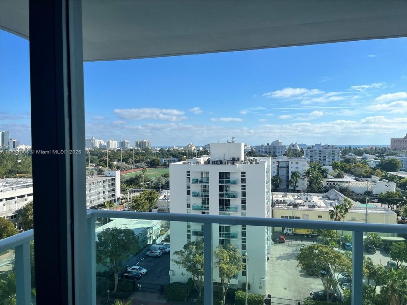 Large remodeled studio at the Mirador 1000. High floor with nice - Beach Condo for sale in Miami Beach, Florida on Beachhouse.com