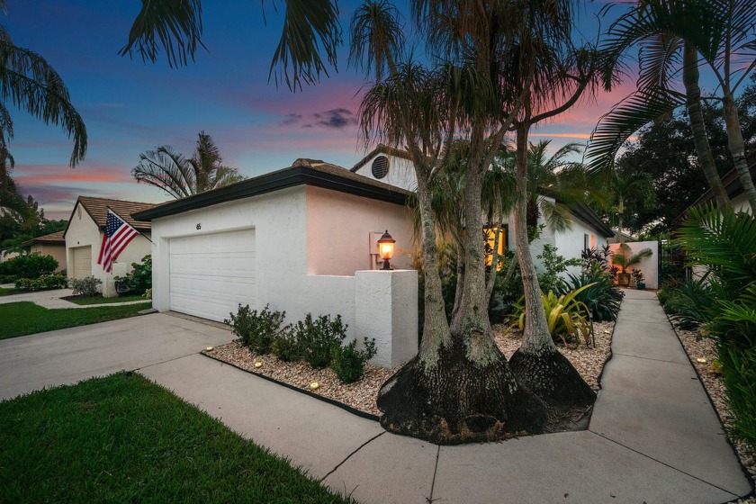 WOW! Welcome to your remodeled single-family home in the - Beach Home for sale in Palm Beach Gardens, Florida on Beachhouse.com