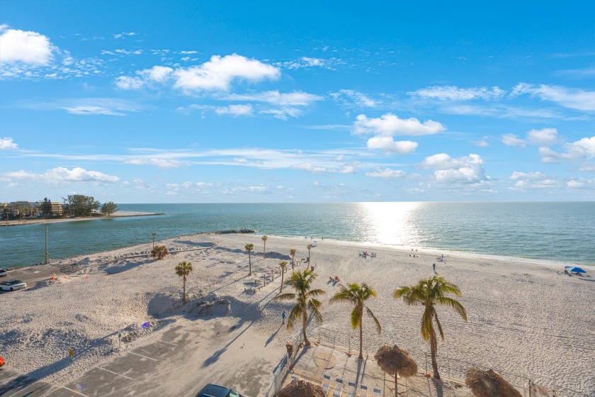 3b 2b Direct Beach Front Top Floor - Beach Vacation Rentals in Madeira Beach, Florida on Beachhouse.com