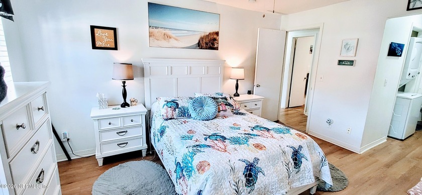 This 2/2 2nd Floor Balcony Condo has been updated with new - Beach Condo for sale in Jacksonville, Florida on Beachhouse.com