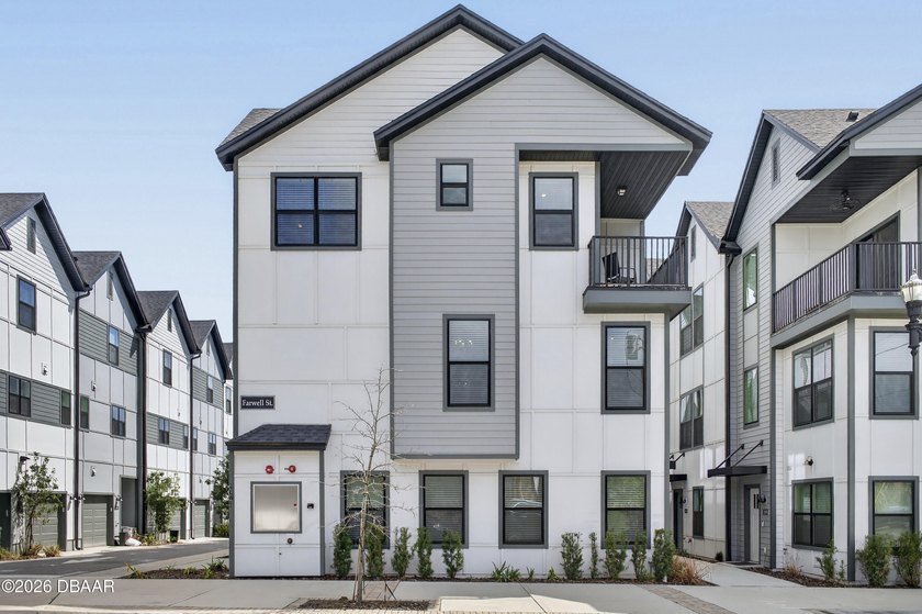 Located in the heart of Jacksonville's vibrant LaVilla district - Beach Townhome/Townhouse for sale in Jacksonville, Florida on Beachhouse.com