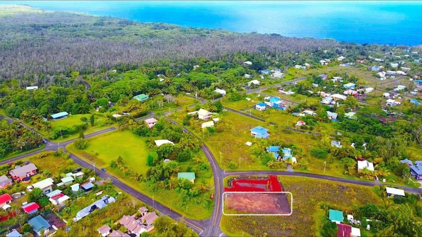 This oversized lot in Kalapana Seaview Estates has potential - Beach Lot for sale in Pahoa, Hawaii on Beachhouse.com