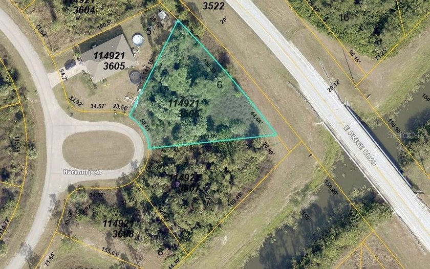 Awesome OVERSIZED (0.39 acres)  CITY WATER lot located in the - Beach Lot for sale in North Port, Florida on Beachhouse.com