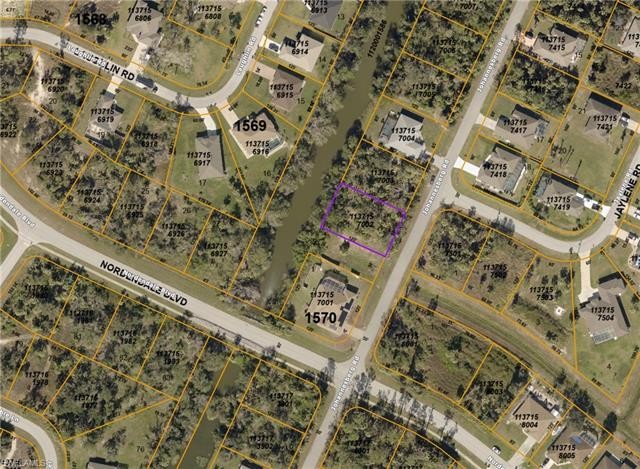 Residential buildable lot in North Port offering opportunity for - Beach Lot for sale in North Port, Florida on Beachhouse.com