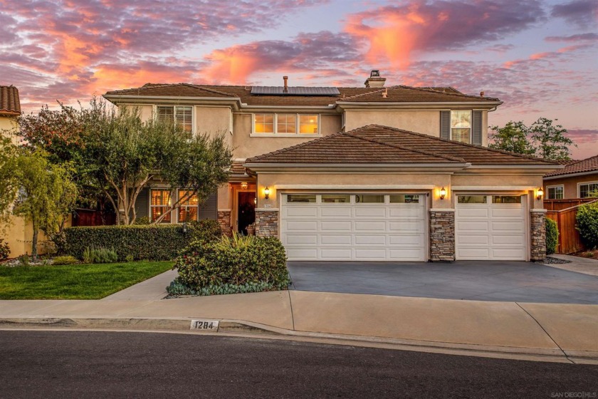 This stunning 4-bedroom, 3-bathroom plus loft home is located in - Beach Home for sale in Oceanside, California on Beachhouse.com