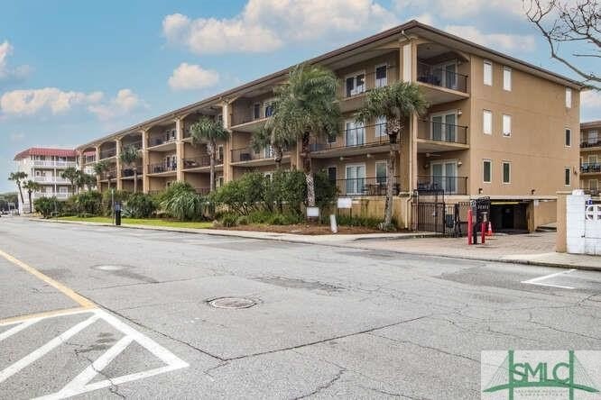 Unique Brass Rail Condo with a front porch/Deck with views of - Beach Condo for sale in Tybee Island, Georgia on Beachhouse.com