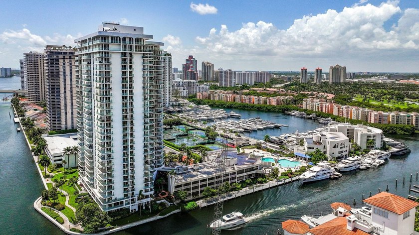 Welcome to your Mansion in the Sky-an expansive 4,968 SF - Beach Condo for sale in Aventura, Florida on Beachhouse.com