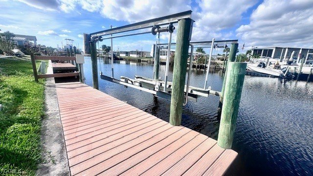 Beautiful WATERFRONT 2BR/2BA home in the desirable 55+ community - Beach Home for sale in North Fort Myers, Florida on Beachhouse.com