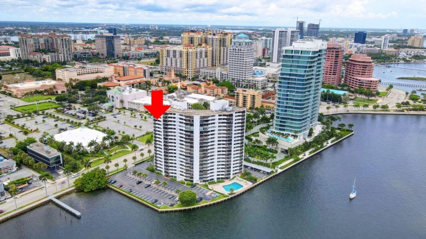 Beautifully renovated condo with ocean and intracoastal views - Beach Condo for sale in West Palm Beach, Florida on Beachhouse.com