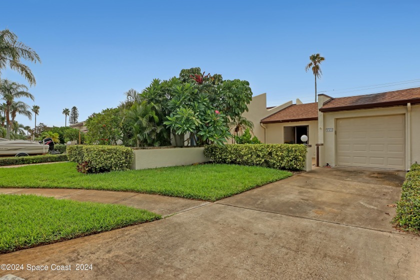 Beautiful well maintained single story townhouse in a quiet - Beach Townhome/Townhouse for sale in Satellite Beach, Florida on Beachhouse.com