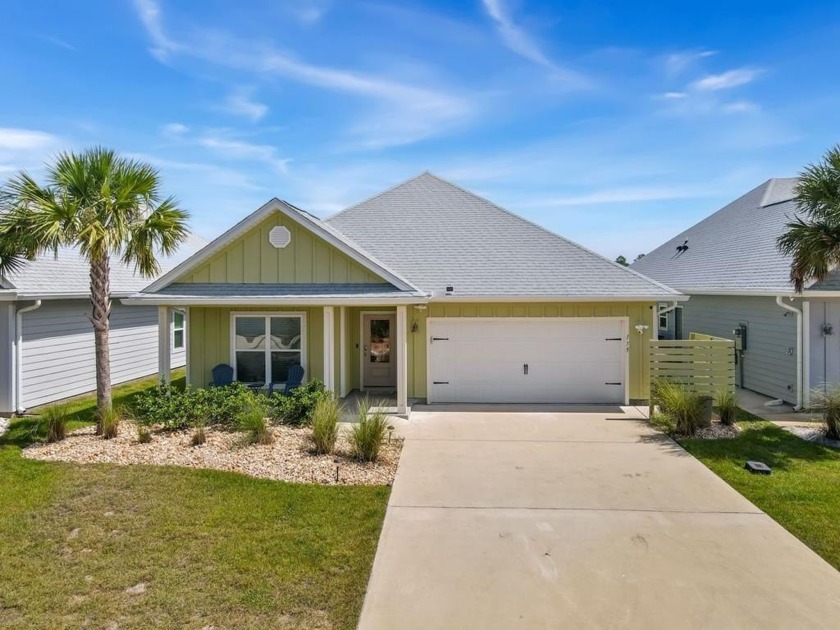Life feels easy in this four-bed, 2-bath single-level home with - Beach Home for sale in Port St Joe, Florida on Beachhouse.com