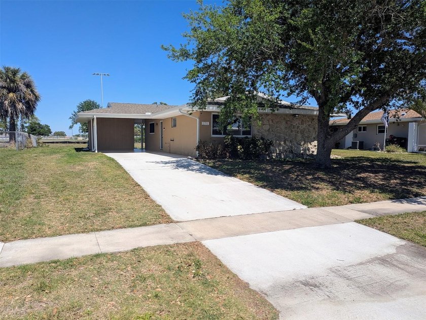 Great price for waterfront property!!!!  Cocoplum waterfront 3 - Beach Home for sale in North Port, Florida on Beachhouse.com