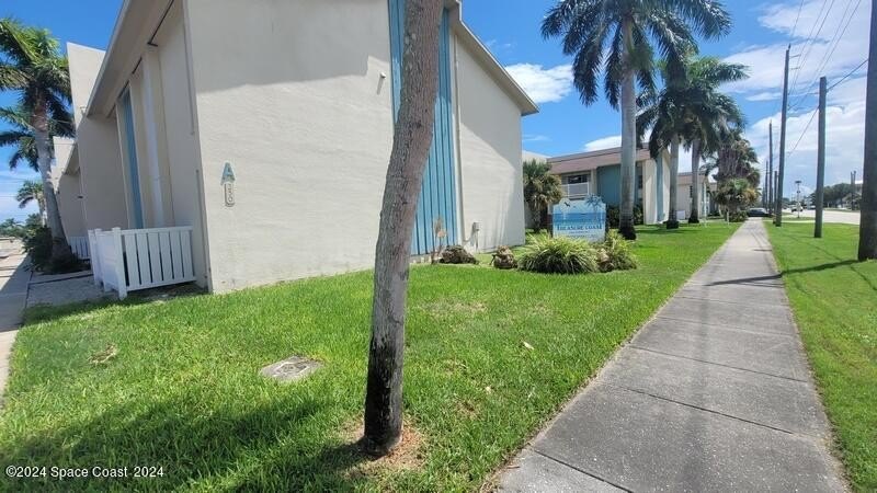 Waterfront community with lots of amenities ..Excellent - Beach Condo for sale in Merritt Island, Florida on Beachhouse.com