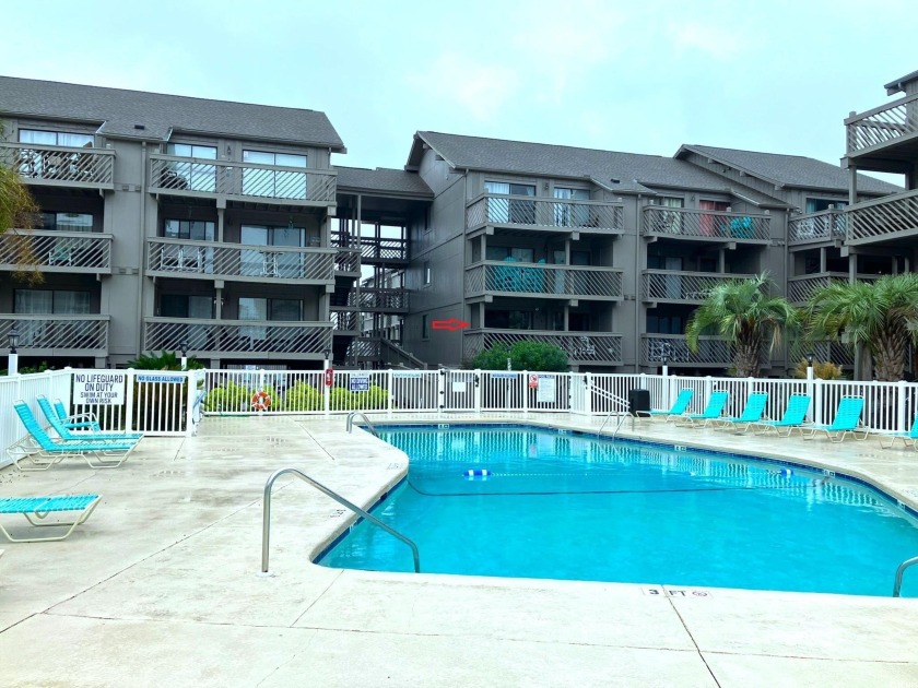 Fully renovated first floor, end unit, two-bedroom, two bath - Beach Condo for sale in Myrtle Beach, South Carolina on Beachhouse.com