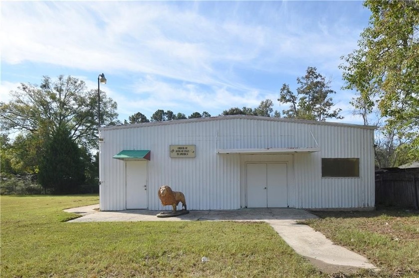 Don't miss this unique opportunity to own the historic Sons and - Beach Commercial for sale in Slidell, Louisiana on Beachhouse.com