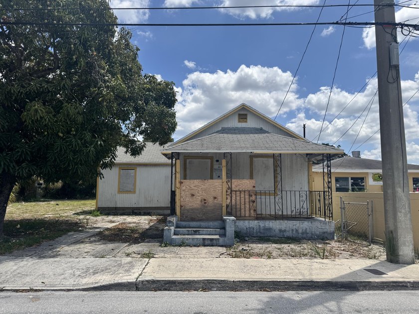 Rare redevelopment opportunity in the rapidly evolving Pleasant - Beach Home for sale in West Palm Beach, Florida on Beachhouse.com