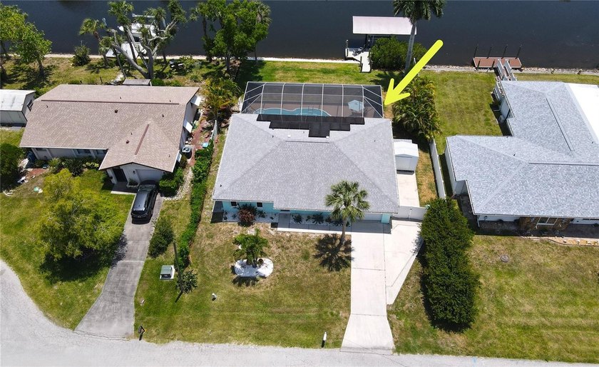 **PLEASE ENJOY THE 3D INTERACTIVE VIRTUAL TOUR ASSOCIATED WITH - Beach Home for sale in Port Charlotte, Florida on Beachhouse.com