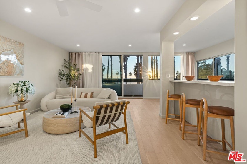 Direct Ocean Views, Santa Monica - Prime Condo Under $1.5M -Rare - Beach Condo for sale in Santa Monica, California on Beachhouse.com