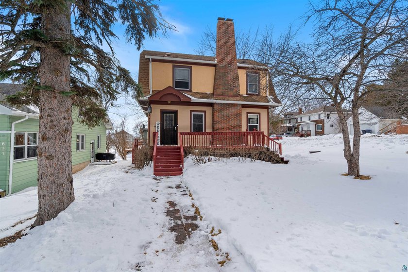 This charming 4-bedroom, 2-bathroom Chester Park Colonial exudes - Beach Home for sale in Duluth, Minnesota on Beachhouse.com