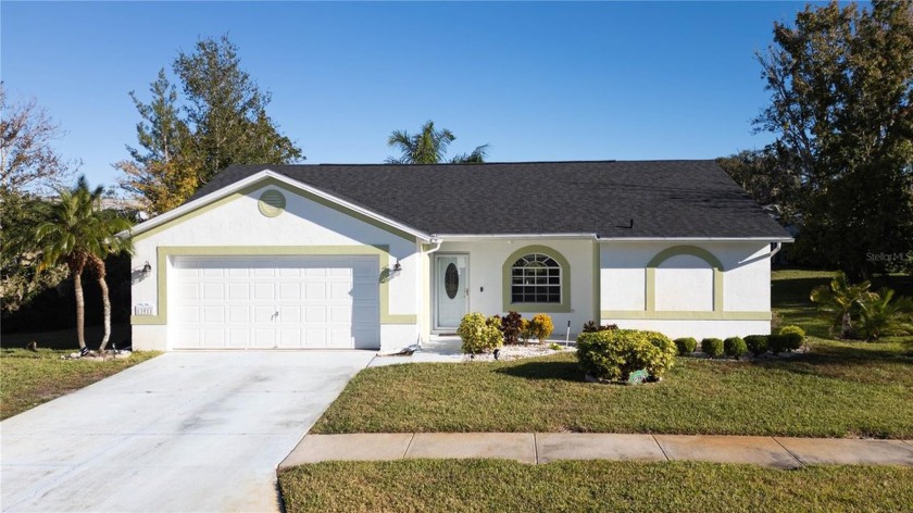 **MUST-SEE HOME IN MEADOW OAKS GOLF COMMUNITY - HUDSON, FL!**
 - Beach Home for sale in Hudson, Florida on Beachhouse.com