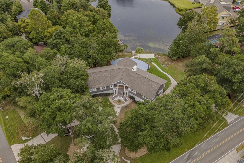 Stunning and completely redone estate built on a 0.67-acre lot - Beach Home for sale in North Myrtle Beach, South Carolina on Beachhouse.com