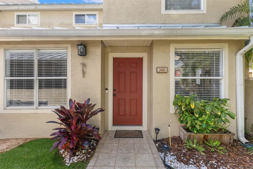 Welcome to your new home right in the heart of Carrollwood! This - Beach Townhome/Townhouse for sale in Tampa, Florida on Beachhouse.com