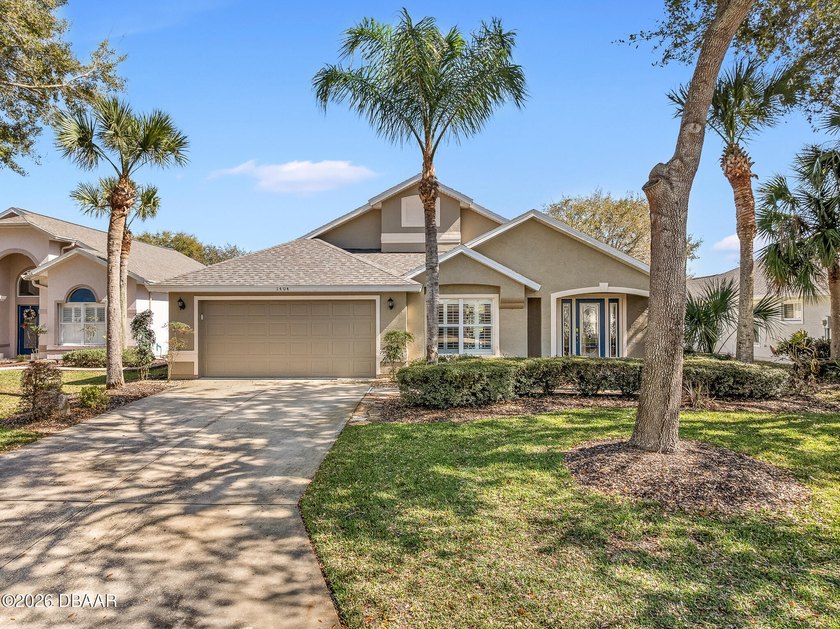 Welcome to this beautiful lakefront pool home located in the - Beach Home for sale in Ormond Beach, Florida on Beachhouse.com