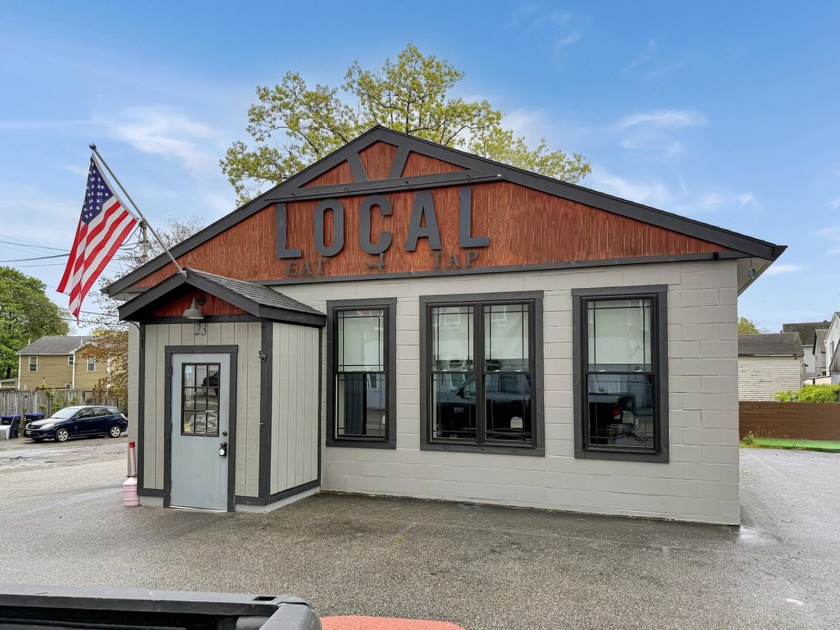 Located just a few blocks from seven miles of sandy beach, this - Beach Commercial for sale in Old Orchard Beach, Maine on Beachhouse.com