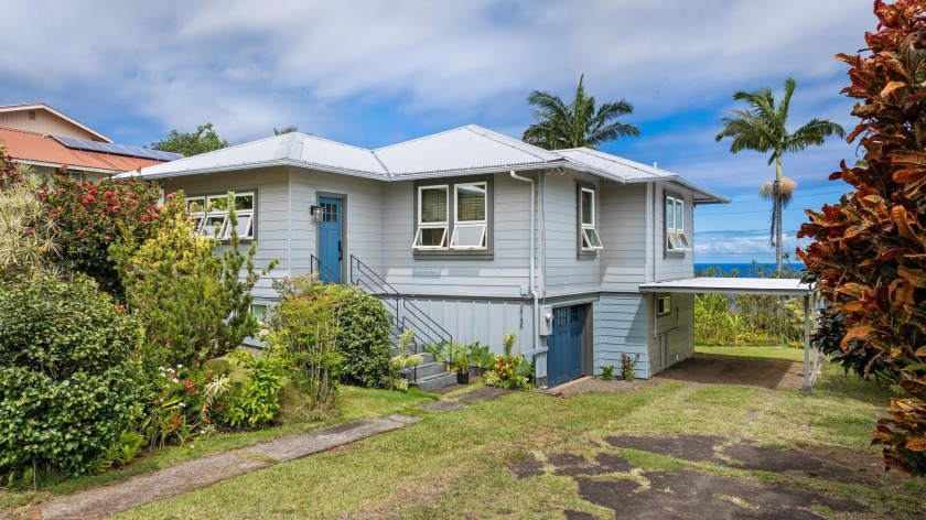 Built in 1936 and filled with classic plantation-era character - Beach Home for sale in Laupahoehoe, Hawaii on Beachhouse.com