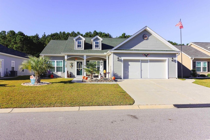 Welcome to 244 Cupola Dr, a charming 3-bedroom, 2-bathroom home - Beach Home for sale in Longs, South Carolina on Beachhouse.com