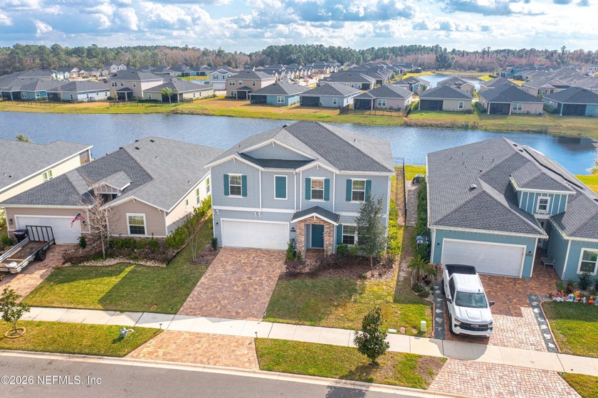 MUST SEE! Don't wait to build when you can have Like-new 4BR/2BA - Beach Home for sale in Green Cove Springs, Florida on Beachhouse.com