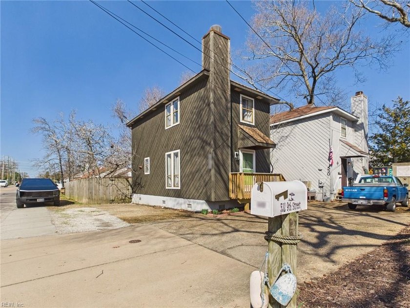 Just blocks from the VA Beach Oceanfront, this charming 2-bed, 1 - Beach Home for sale in Virginia Beach, Virginia on Beachhouse.com