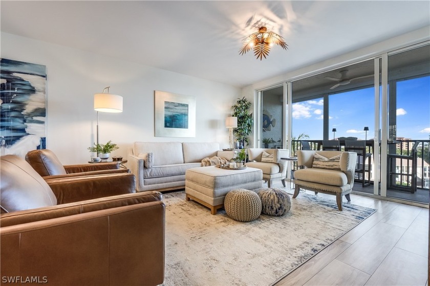 One of a kind custom designed 2 bed/2bath condo in Hibiscus - Beach Condo for sale in Fort Myers Beach, Florida on Beachhouse.com