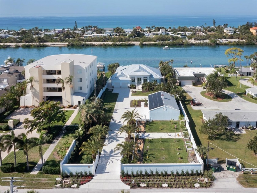 Offering the ultimate in luxurious living, perfectly poised on - Beach Home for sale in Nokomis, Florida on Beachhouse.com