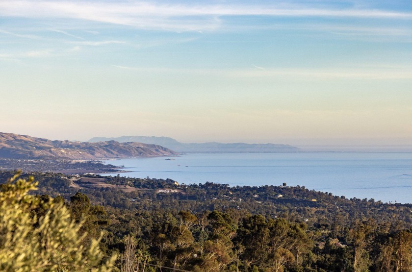 Opportunity awaits you at this one-of-a-kind estate parcel - Beach Lot for sale in Montecito, California on Beachhouse.com