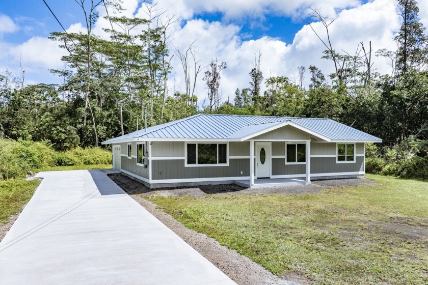 BRAND NEW MODERN HOME WITH PRIVATE WATER (NO CATCHMENT) ON A - Beach Home for sale in Pahoa, Hawaii on Beachhouse.com