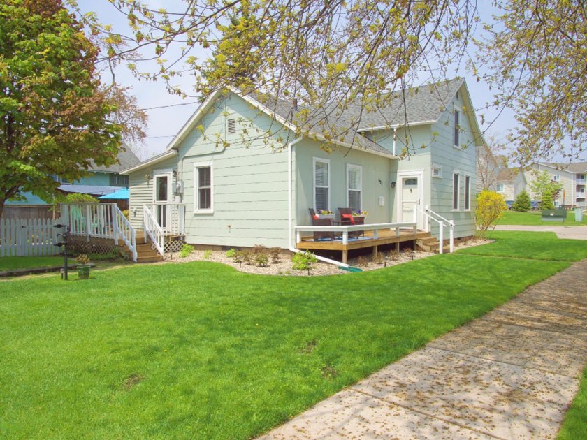 Located in the Heart of Grand Haven this beautiful 3 bd, 1400 sf - Beach Home for sale in Grand Haven, Michigan on Beachhouse.com