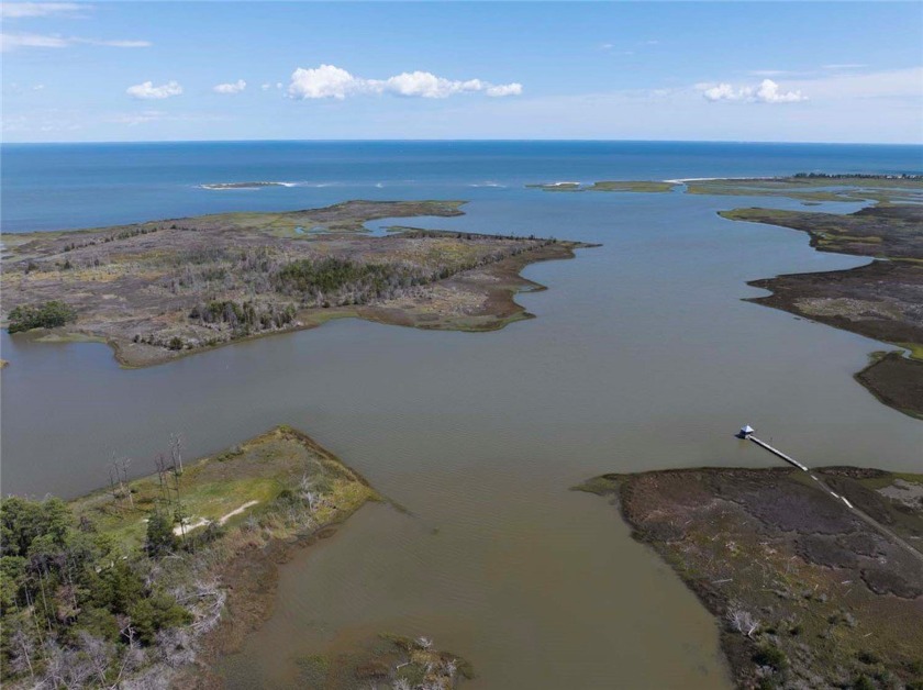 Waterfront retreat in Mathews County just 2 miles from Bethel - Beach Home for sale in Onemo, Virginia on Beachhouse.com