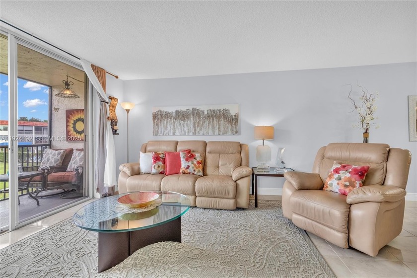 La Creme de la creme!!! Love where you live...this gorgeous - Beach Condo for sale in Pembroke Pines, Florida on Beachhouse.com