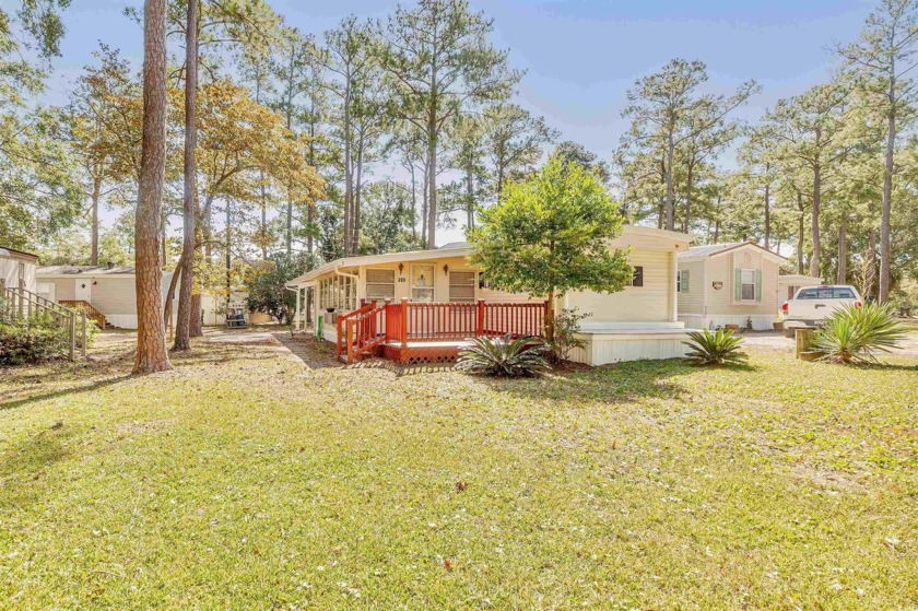 Welcome home. Enjoy this cozy fully furnished beach house with - Beach Home for sale in Garden City Beach, South Carolina on Beachhouse.com