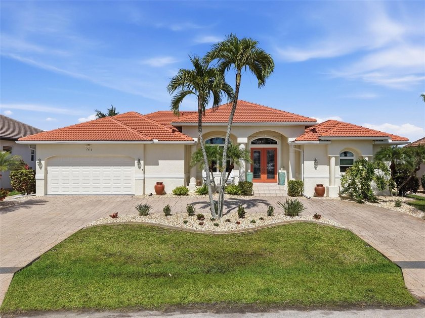 LUXURY SAILBOAT WATERFRONT ESTATE | PUNTA GORDA ISLES

 - Beach Home for sale in Punta Gorda, Florida on Beachhouse.com