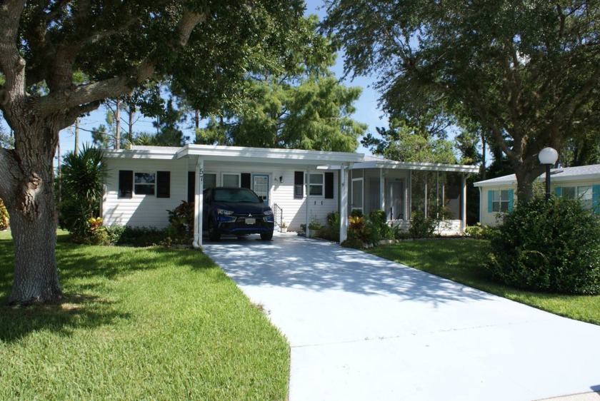 This delightful two bedroom, two bath home is very well - Beach Home for sale in Ormond Beach, Florida on Beachhouse.com