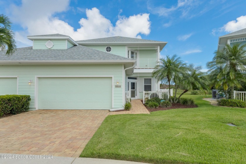 Well taken care of exquisite 3 bedroom, 2.5 bath home.  Located - Beach Townhome/Townhouse for sale in Palm Bay, Florida on Beachhouse.com