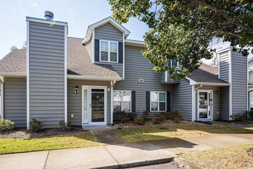 This METICULOUSLY MAINTAINED 3BD, 2.5BA TOWNHOUSE-STYLE CONDO - Beach Condo for sale in North Myrtle Beach, South Carolina on Beachhouse.com