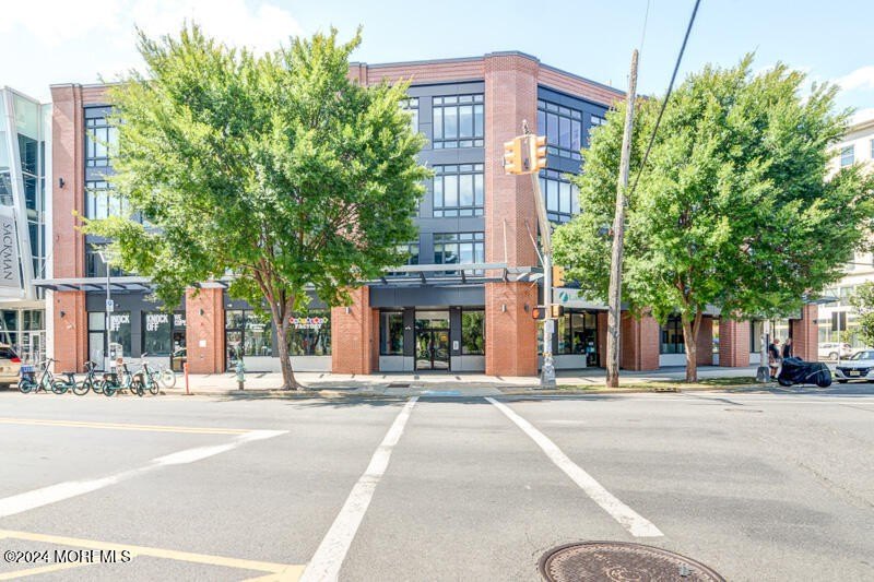 It's your lucky day! Rarely are units available in the Griffin - Beach Condo for sale in Asbury Park, New Jersey on Beachhouse.com