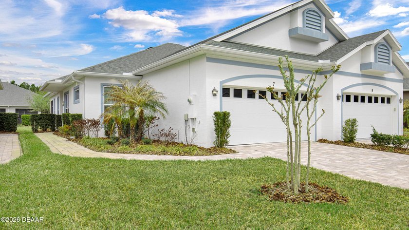 This beautifully appointed 2-bedroom, 2-bath villa in Hunters - Beach Home for sale in Ormond Beach, Florida on Beachhouse.com