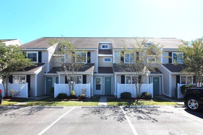 This 2BR/2BA top floor, end unit is being sold furnished & has - Beach Condo for sale in Surfside Beach, South Carolina on Beachhouse.com