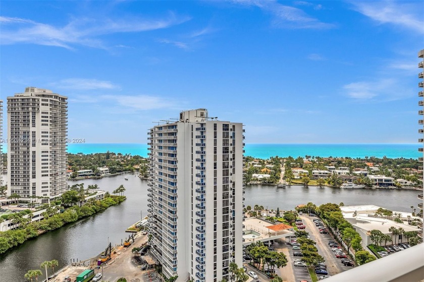 PRICED TO SELL! Espectacular view of the Ocean, Intracoastal - Beach Condo for sale in Aventura, Florida on Beachhouse.com