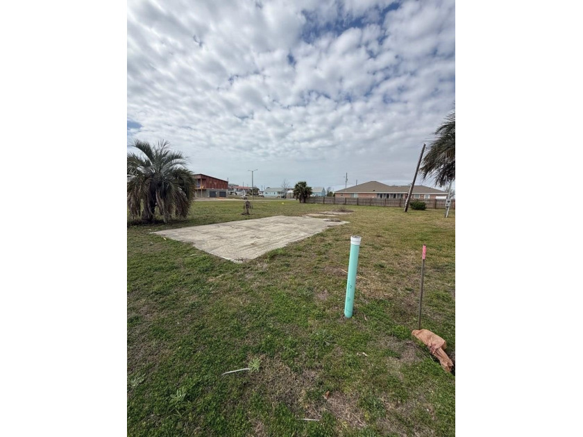 Corner lot located approximately 800 feet from the beautiful - Beach Lot for sale in Mexico Beach, Florida on Beachhouse.com